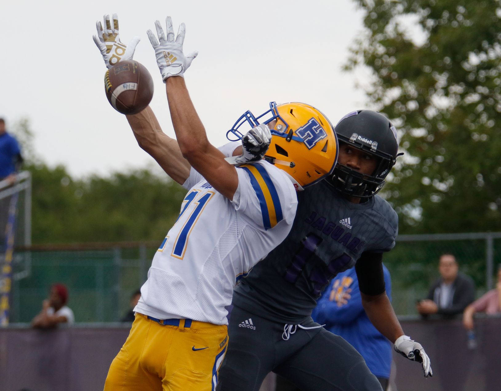 Francis Howell at Fort Zumwalt West Football